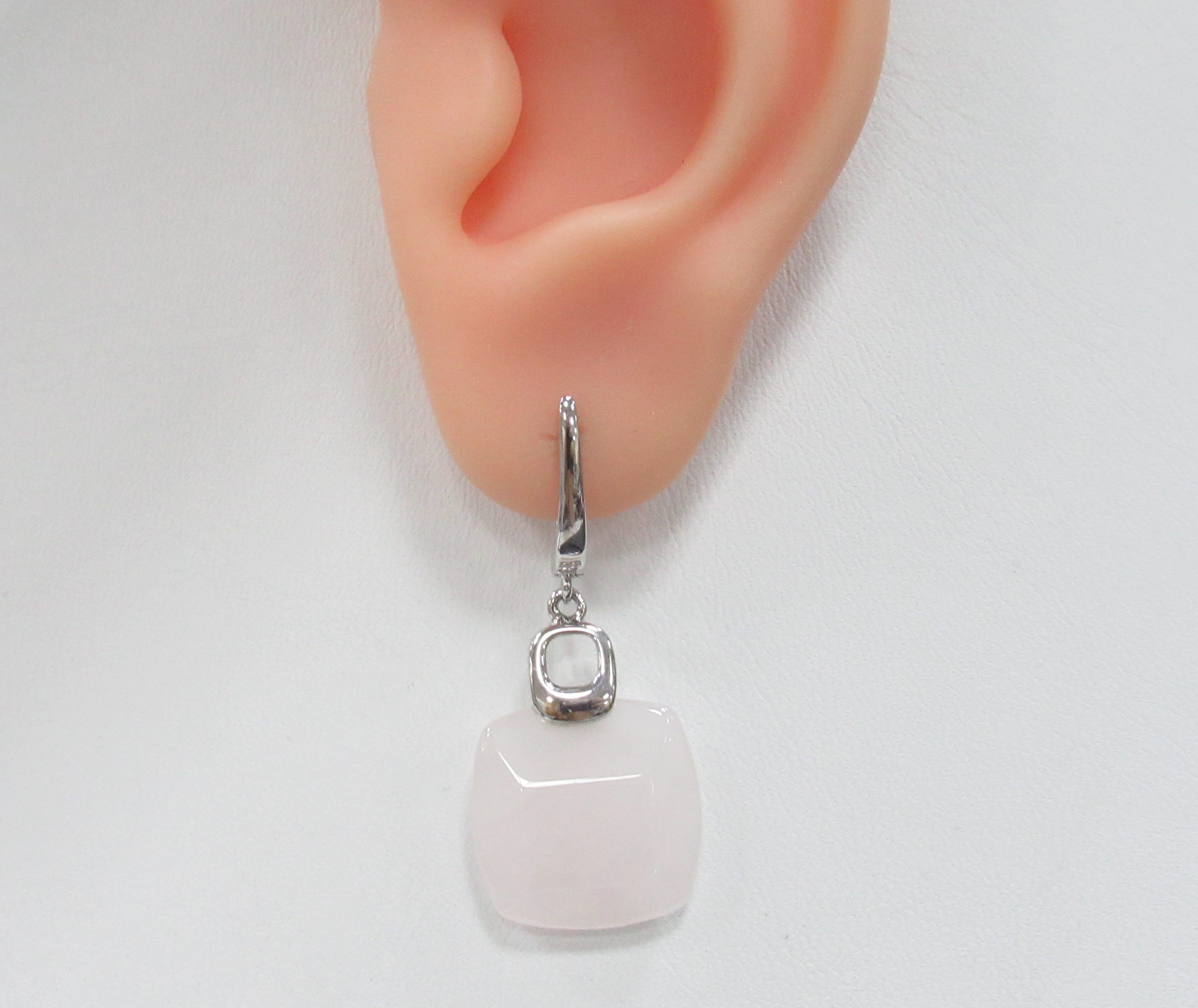 Серебряные серьги с розовым кварцем